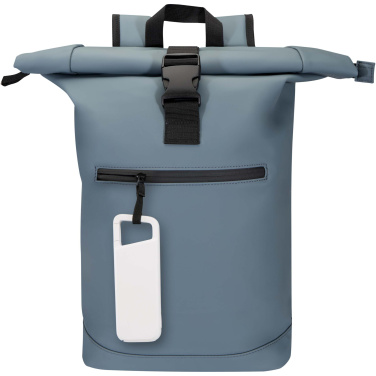 Logotrade Geschäftsgeschenke das Foto: Alkes 12 W 5.000 mAh wasserfeste Powerbank aus recyceltem Kunststoff mit Karabinerhaken