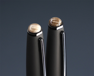 Logotrade promotional merchandise picture of: Striped Flint Pen set 1284036