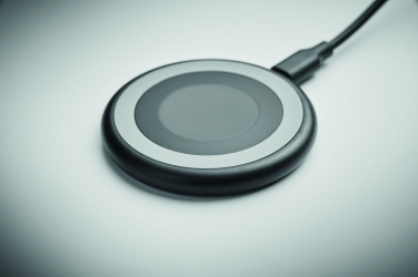 Logo trade promotional giveaways picture of: 3 in 1 wireless charger 15W