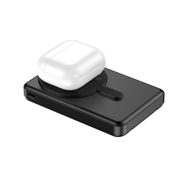 Logotrade corporate gift picture of: Urban Vitamin Delano 5in1 10,000mah 20WPD magnetic powerbank