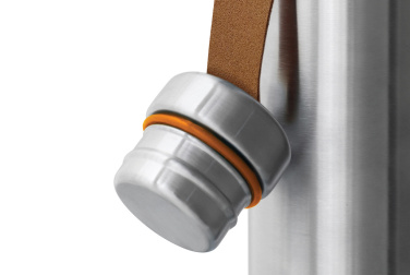 Logotrade corporate gifts photo of: Black+Blum Insulated Water Bottle Small 500ml