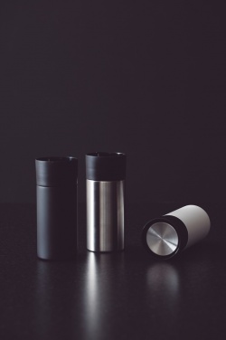 Logotrade firmakingitused pilt: VINGA Otis termokruus