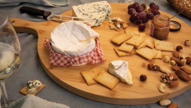 Logotrade firmakingituse foto: Ukiyo bambusest ümmargune serveerimislaud