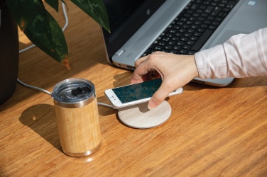 Logotrade reklaamkingitused pilt: 5W nisukõrrega juhtmevaba laadija