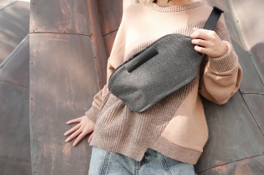 Logo trade reklaamkingituse pilt: Õlakott Urban Bumbag