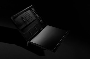 Logo trade firmakingitused foto: Tõmblukuga Swiss Peak Heritage RCS rPU A4 portfell