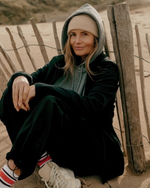 Logo trade meene pilt: Iqoniq Torres taaskasutatud puuvillast kapuutsiga pusa