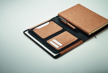 Logo trade ärikingitused foto: A5 märkmik-mapp korgist