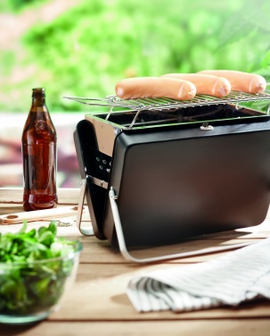 Logo trade reklaamkingid foto: Kaasaskantav grill ja alus