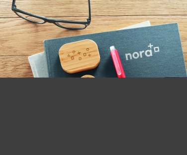 Logo trade firmakingid foto: TWS kõrvaklapid bambusest ümbrises