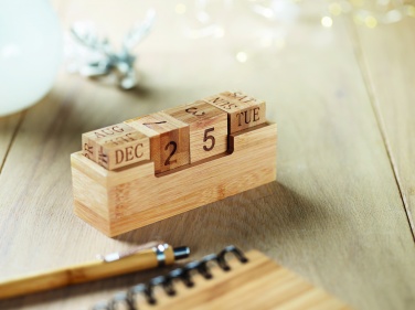 Logo trade firmakingi pilt: Bambusest kalender