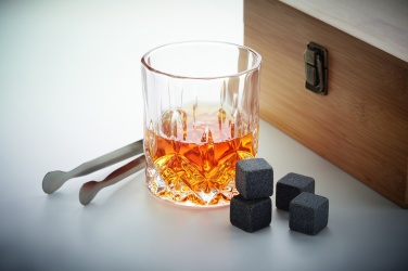 Logo trade firmakingituse pilt: Viskiklaaside komplekt puidust karbis