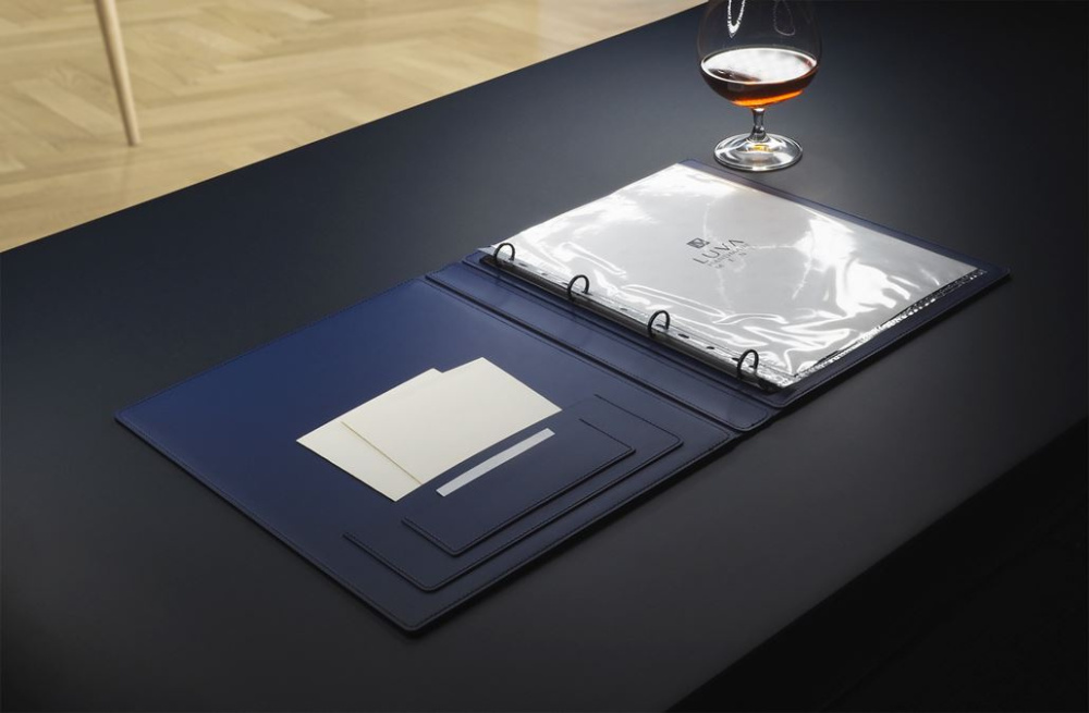 Logotrade ärikingituse foto: Hotelli juhis  1210094