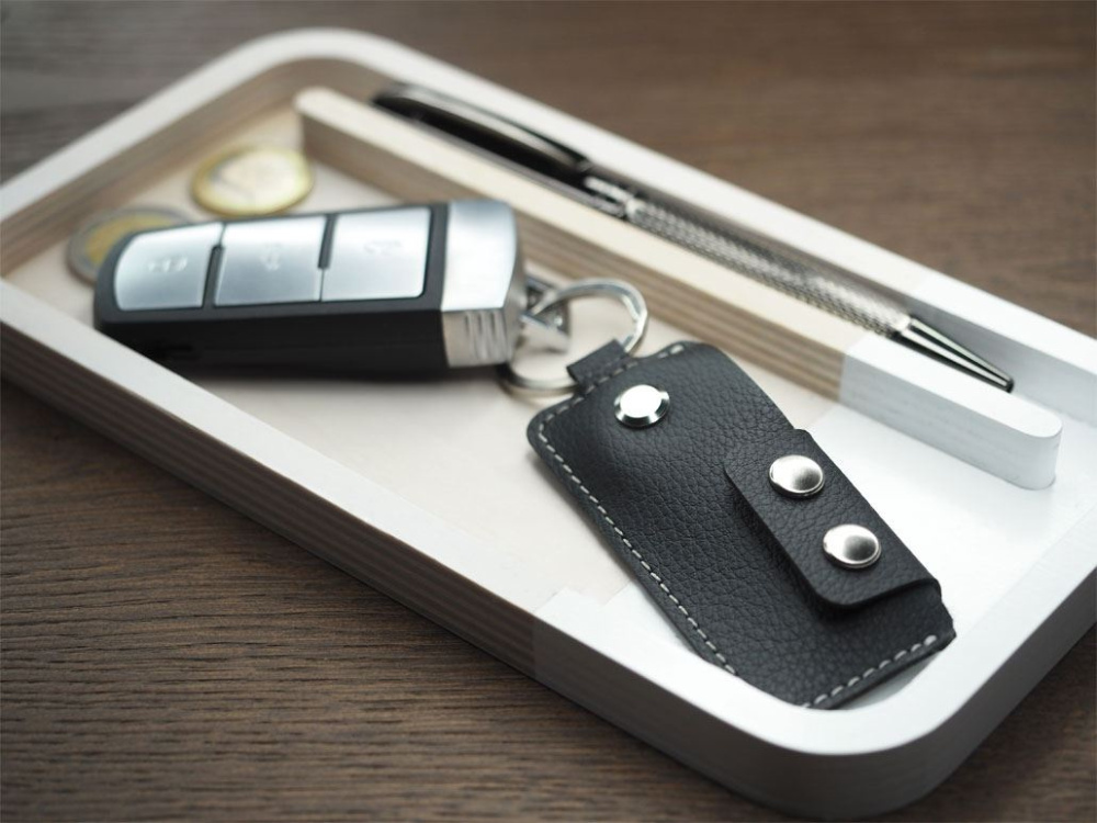 Logotrade ärikingid pilt: Võtmehoidja 1276157