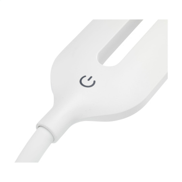 Logo trade ärikingitused foto: Carga 10 W lauavalgusti juhtmeta laadija