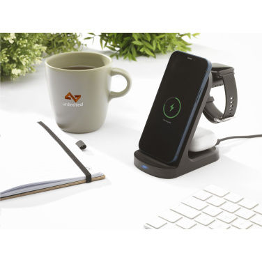 Logotrade firmakingituse foto: Triple-Up RCS taaskasutatud ABS juhtmevaba laadija alus