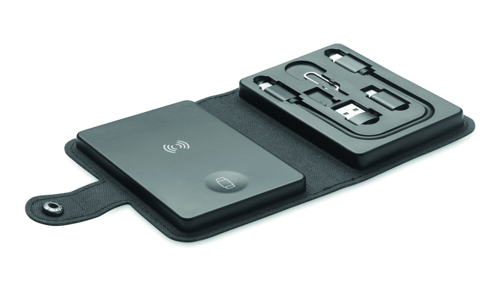 Logo trade meene pilt: CAWATT 4 in 1 kaabli pistikute komplekt 15W