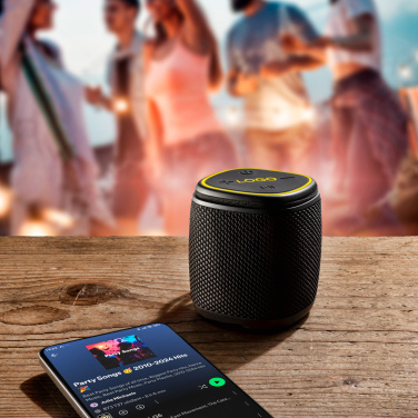 Logotrade reklaamtooted pilt: Bluetooth kõlar HERMON Schwarzwolf