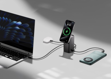 Logo trade ärikingi pilt: Urban Vitamin Sunnyvale 100W 15.000mAh magnetiline akupank