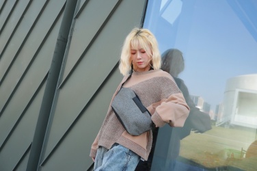 Logo trade liikelahja kuva: Urban-vyölaukku