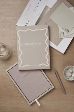 Logo trade mainostuotet tuotekuva: VINGA Thankfulness -päiväkirja GRS-sertifioitua paperia