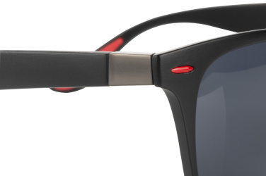 Logotrade mainoslahjat ja liikelahjat tuotekuva: Aurinkolasit MAHAVELI Schwarzwolf