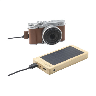 Logo trade mainoslahja ja liikelahja tuotekuva: Solar Powerbank 8000+ langaton laturi