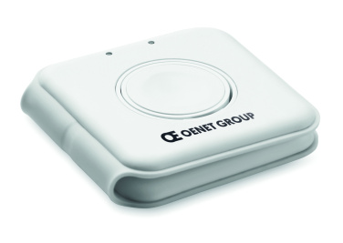 Logotrade mainostuote tuotekuva: 2 in 1 taitettava laturi 15W