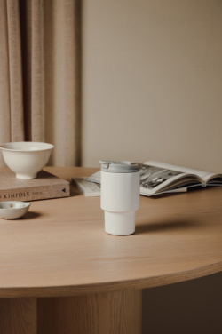 Logotrade mainostuote tuotekuva: VINGA Nagano RCS -mukaan otettava muki, 350 ml.