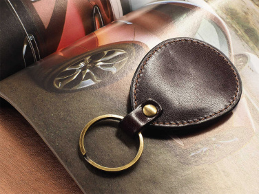 Логотрейд pекламные продукты картинка: Брелок 58904500