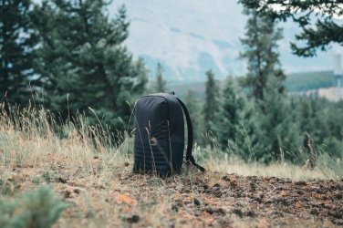 Logotrade kampanjprodukter bild: Swiss Peak AWARE™ anti-ficktjuv RFID 15.6" laptopryggsäck