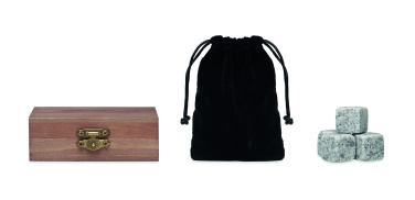 Logotrade reklamprodukter bild: 9 isbitar av sten i låda