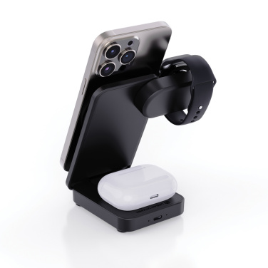 Logotrade profilprodukter bild: Urban Vitamin Arcadia RCS rplastic 15W 3i1 magnetisk laddare